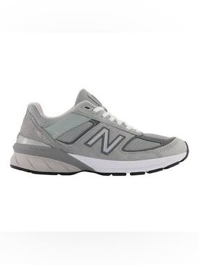 New balance 990v5 women's size 8 or 39 gray made in USA